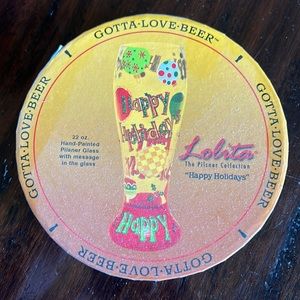 NIB Happy Holidays 22 Oz Pilsner Glass “Gotta Love Beer” w/ Message in glass